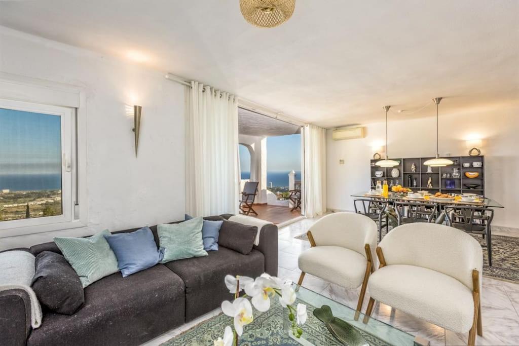 Apartment 103-penthouse Apartment, Stunning Views, *