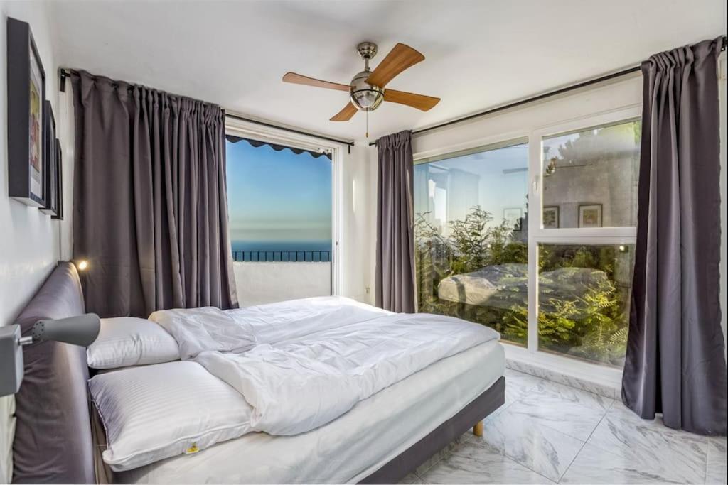 103-penthouse Apartment, Stunning Views, Apartment *